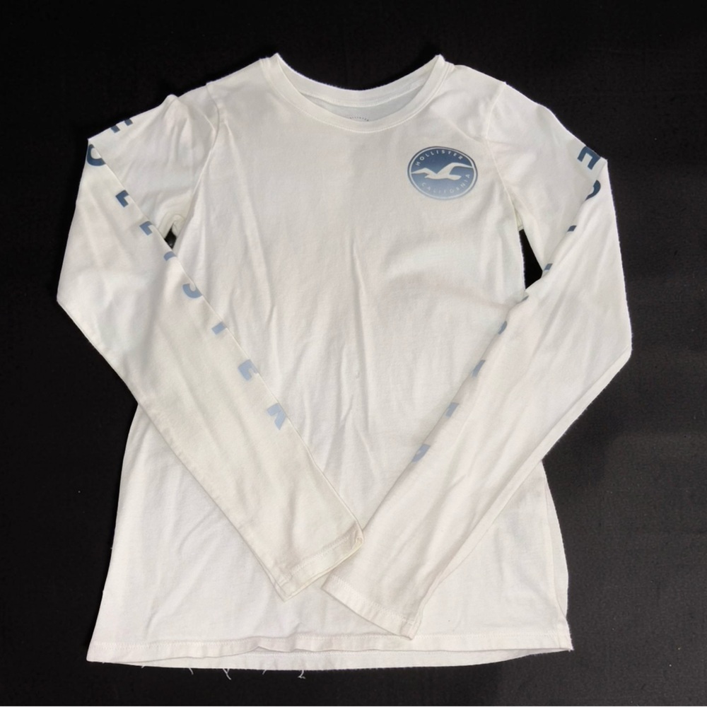 Hollister White Long Sleeve Graphic Tee XS Logo Sleeve Casual Top
